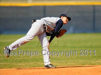 Thumbnail 3 in Lee vs Florence  photogallery.