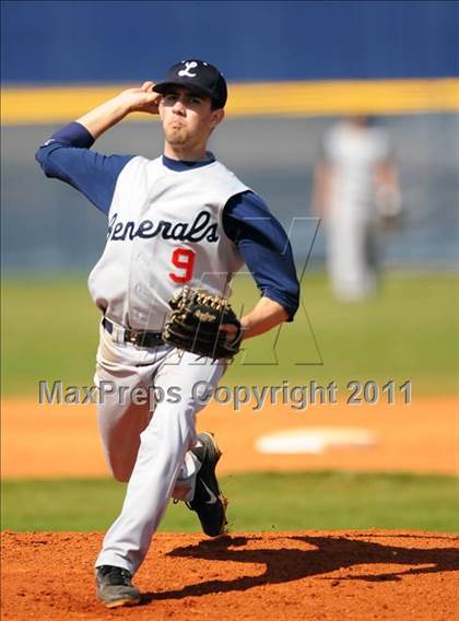 Thumbnail 1 in Lee vs Florence  photogallery.