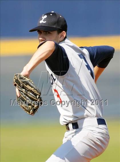 Thumbnail 1 in Lee vs Florence  photogallery.