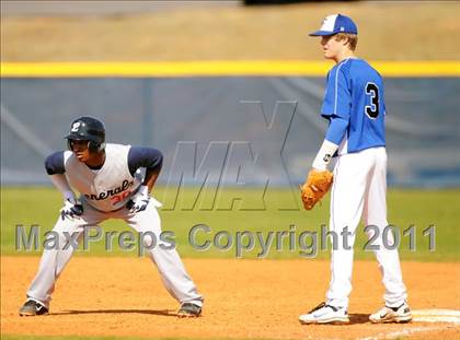 Thumbnail 2 in Lee vs Florence  photogallery.