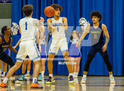Thumbnail 3 in Marquette Catholic @ Mishawaka Marian photogallery.