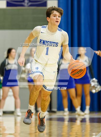 Thumbnail 1 in Marquette Catholic @ Mishawaka Marian photogallery.
