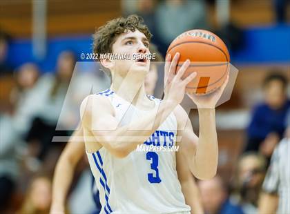 Thumbnail 3 in Marquette Catholic @ Mishawaka Marian photogallery.