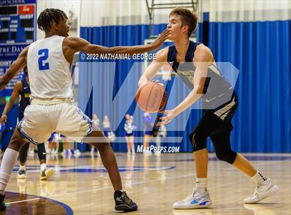 Thumbnail 1 in Marquette Catholic @ Mishawaka Marian photogallery.