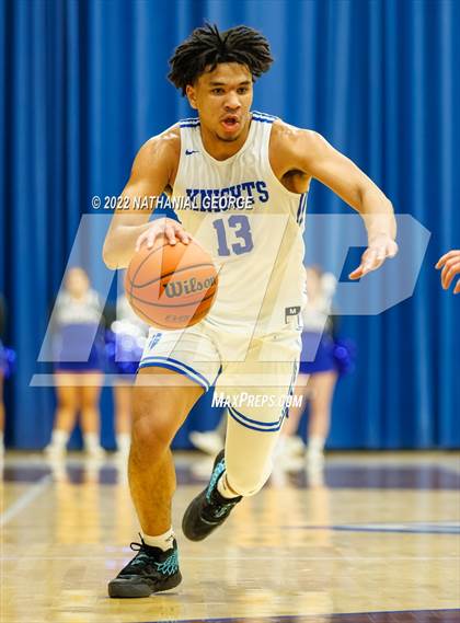 Thumbnail 2 in Marquette Catholic @ Mishawaka Marian photogallery.