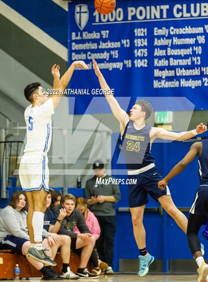 Thumbnail 1 in Marquette Catholic @ Mishawaka Marian photogallery.