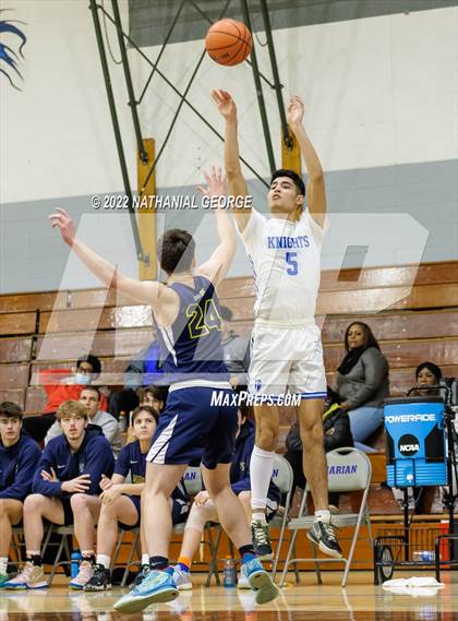 Thumbnail 1 in Marquette Catholic @ Mishawaka Marian photogallery.