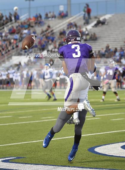 Thumbnail 1 in Jay [John] vs Warren  photogallery.