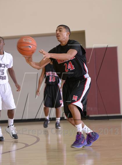 Thumbnail 3 in AB Miller vs Rancho Mirage (MaxPreps Holiday Classic) photogallery.