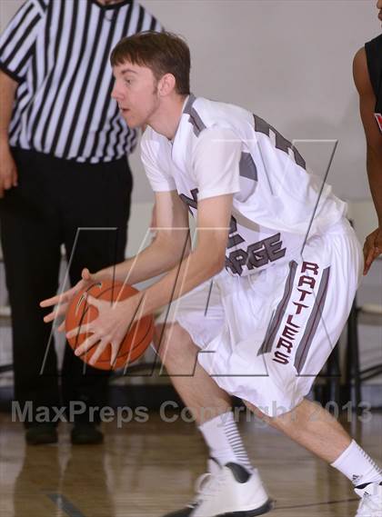 Thumbnail 2 in AB Miller vs Rancho Mirage (MaxPreps Holiday Classic) photogallery.