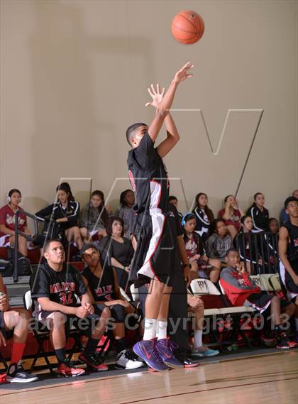 Thumbnail 2 in AB Miller vs Rancho Mirage (MaxPreps Holiday Classic) photogallery.