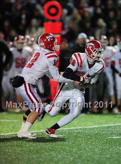 Thumbnail 1 in Masuk vs. Hand (CIAC Class L Semifinal) photogallery.