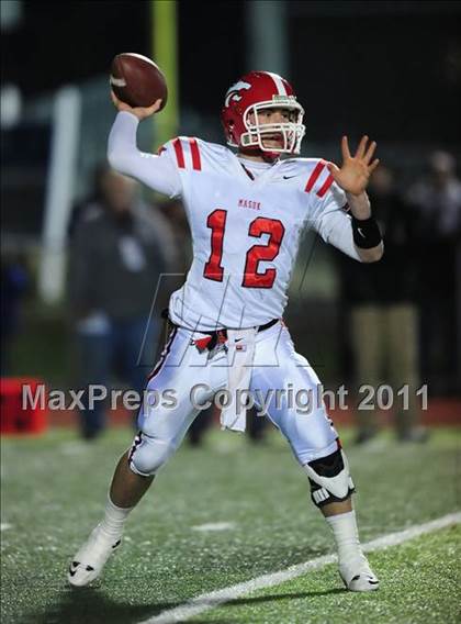 Thumbnail 2 in Masuk vs. Hand (CIAC Class L Semifinal) photogallery.