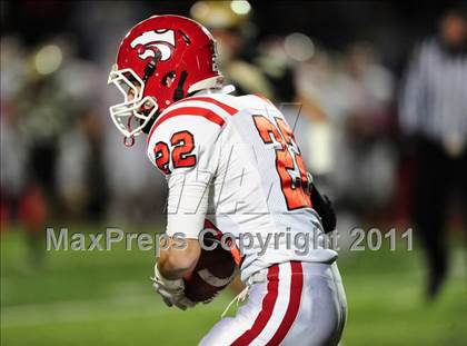 Thumbnail 3 in Masuk vs. Hand (CIAC Class L Semifinal) photogallery.