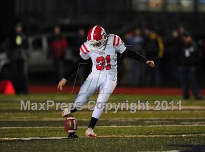 Thumbnail 3 in Masuk vs. Hand (CIAC Class L Semifinal) photogallery.