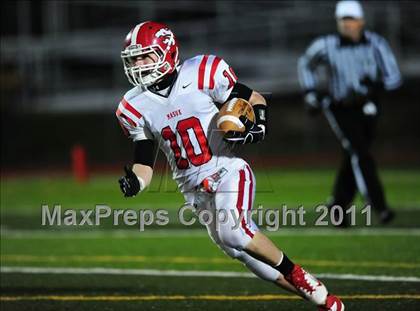 Thumbnail 3 in Masuk vs. Hand (CIAC Class L Semifinal) photogallery.