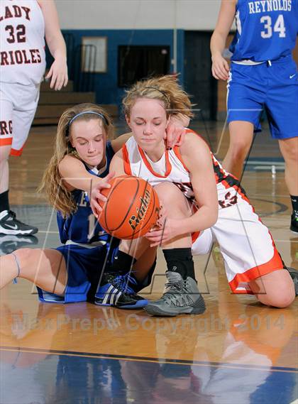 Thumbnail 2 in Reynolds vs Rocky Grove (PIAA D10 A 1st Rd) photogallery.