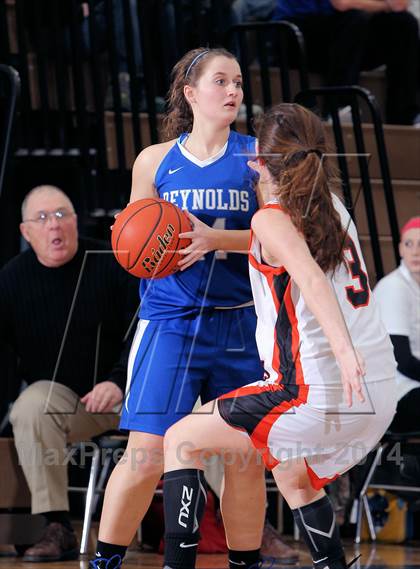 Thumbnail 3 in Reynolds vs Rocky Grove (PIAA D10 A 1st Rd) photogallery.