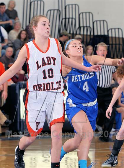 Thumbnail 3 in Reynolds vs Rocky Grove (PIAA D10 A 1st Rd) photogallery.
