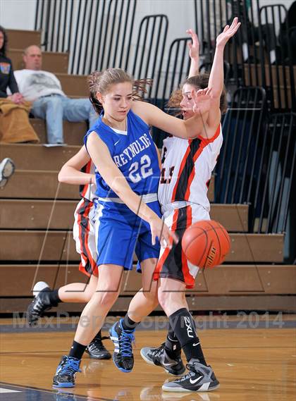 Thumbnail 1 in Reynolds vs Rocky Grove (PIAA D10 A 1st Rd) photogallery.