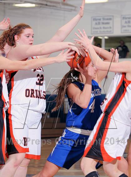 Thumbnail 3 in Reynolds vs Rocky Grove (PIAA D10 A 1st Rd) photogallery.