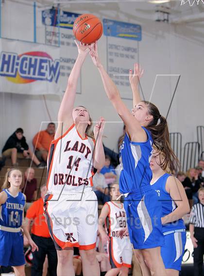 Thumbnail 2 in Reynolds vs Rocky Grove (PIAA D10 A 1st Rd) photogallery.