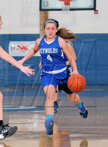Thumbnail 3 in Reynolds vs Rocky Grove (PIAA D10 A 1st Rd) photogallery.