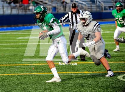 Thumbnail 3 in Oceanside vs. Farmingdale (Section 8 Conference I Semifinal) photogallery.