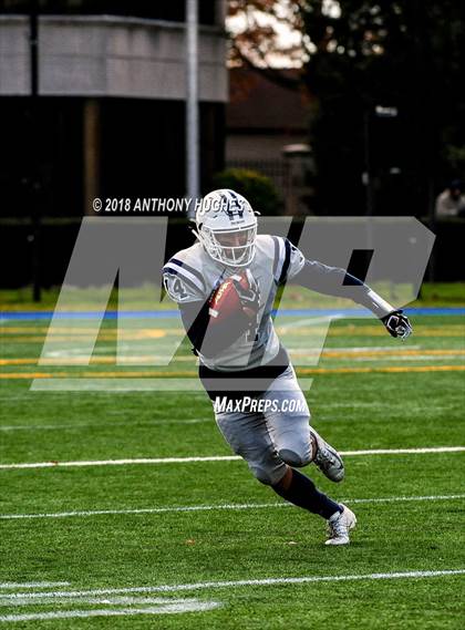 Thumbnail 2 in Oceanside vs. Farmingdale (Section 8 Conference I Semifinal) photogallery.