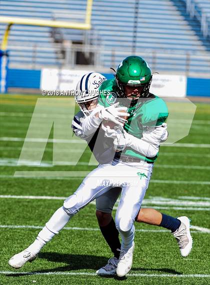 Thumbnail 3 in Oceanside vs. Farmingdale (Section 8 Conference I Semifinal) photogallery.