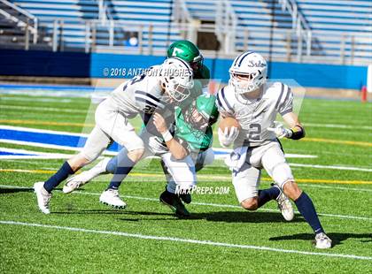 Thumbnail 2 in Oceanside vs. Farmingdale (Section 8 Conference I Semifinal) photogallery.
