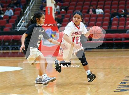 Thumbnail 1 in Chinle vs. Holbrook (AIA 3A Semifinals) photogallery.
