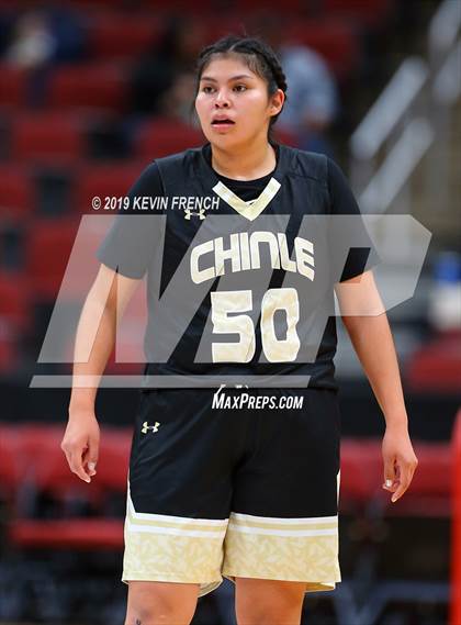 Thumbnail 2 in Chinle vs. Holbrook (AIA 3A Semifinals) photogallery.