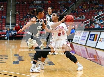 Thumbnail 1 in Chinle vs. Holbrook (AIA 3A Semifinals) photogallery.