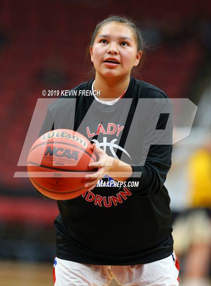 Thumbnail 3 in Chinle vs. Holbrook (AIA 3A Semifinals) photogallery.