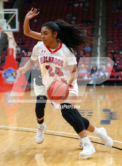 Thumbnail 3 in Chinle vs. Holbrook (AIA 3A Semifinals) photogallery.