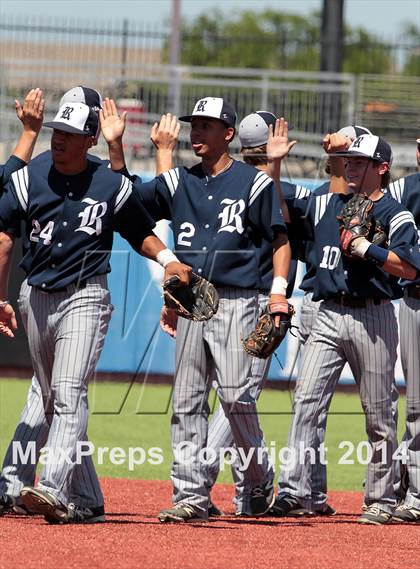 Thumbnail 3 in Arlington vs. Richland (UIL 5A Region I Bi-District Playoff) photogallery.