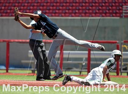 Thumbnail 2 in Arlington vs. Richland (UIL 5A Region I Bi-District Playoff) photogallery.