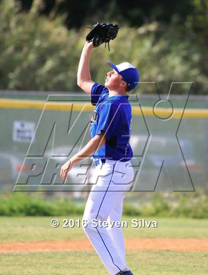 Thumbnail 2 in El Camino Real vs. St. Augustine (66th Annual San Diego Lions Tournament) photogallery.