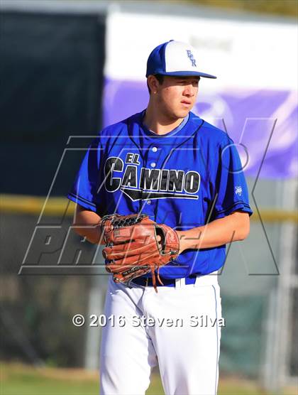 Thumbnail 2 in El Camino Real vs. St. Augustine (66th Annual San Diego Lions Tournament) photogallery.