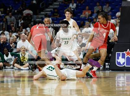 Thumbnail 1 in Birdville vs. Westbrook (UIL Basketball 5A D1 Final) photogallery.