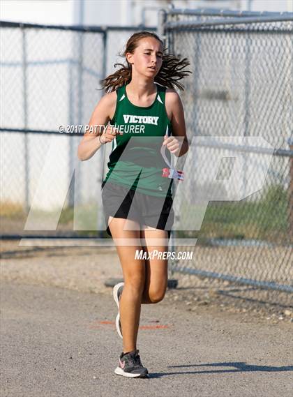 Thumbnail 1 in Nyssa Invitational photogallery.