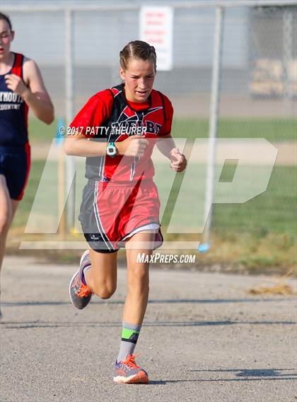Thumbnail 1 in Nyssa Invitational photogallery.