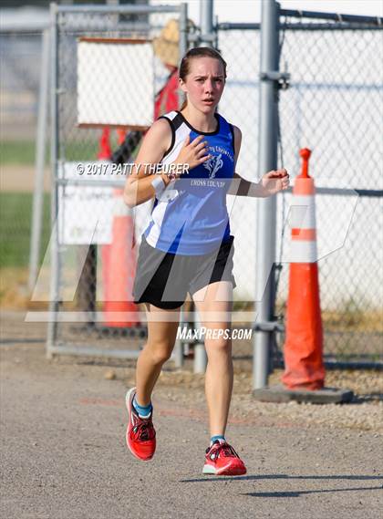 Thumbnail 2 in Nyssa Invitational photogallery.