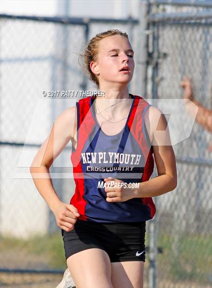 Thumbnail 1 in Nyssa Invitational photogallery.