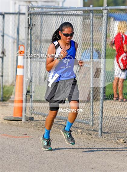 Thumbnail 1 in Nyssa Invitational photogallery.