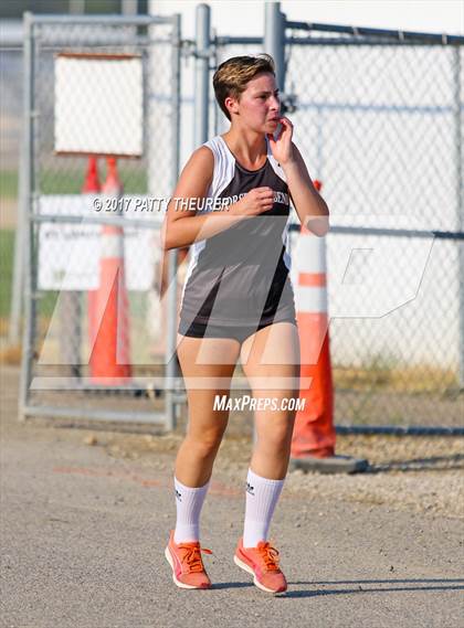 Thumbnail 2 in Nyssa Invitational photogallery.