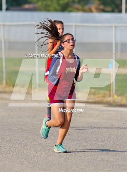 Thumbnail 2 in Nyssa Invitational photogallery.