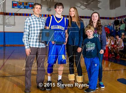 Thumbnail 2 in Regis vs Kellenberg (Tom Crotty Classic) photogallery.