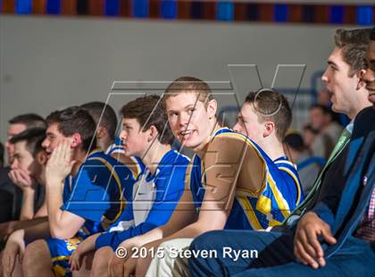 Thumbnail 2 in Regis vs Kellenberg (Tom Crotty Classic) photogallery.